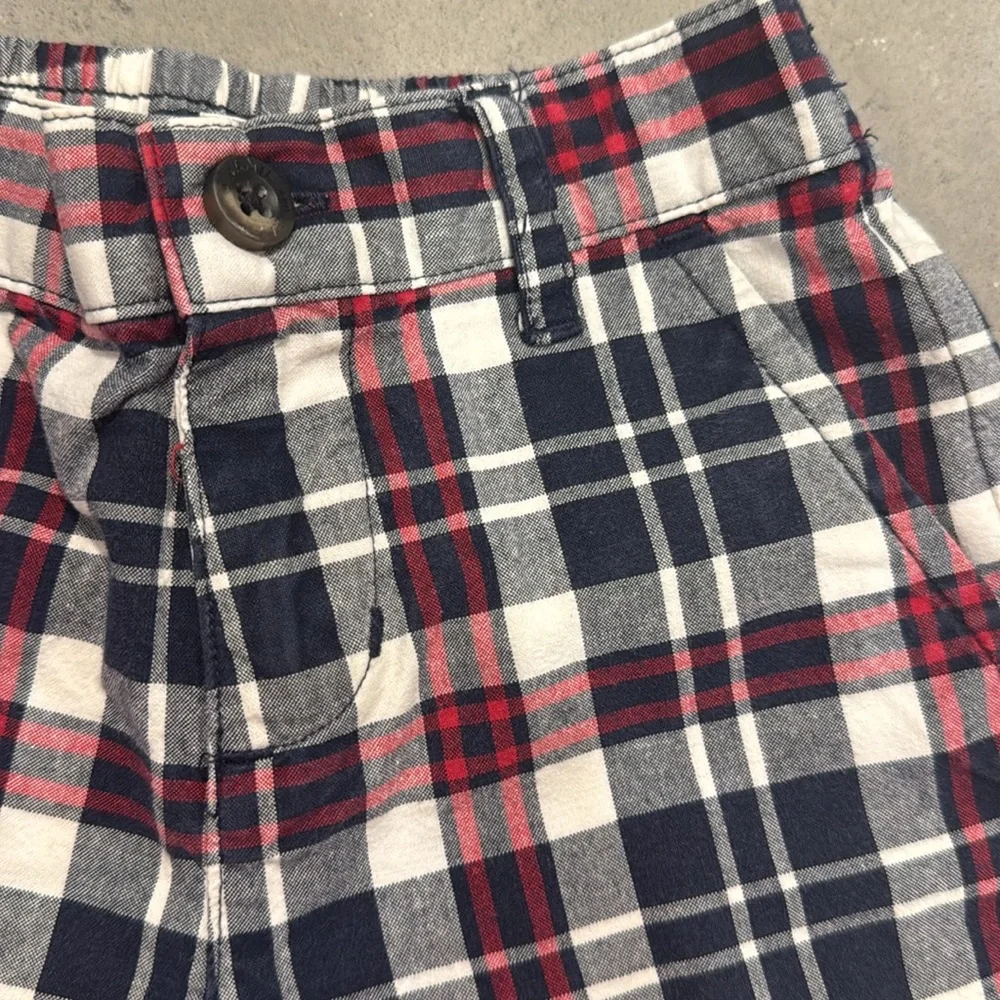 Janie and Jack baby size 6-12 months red white and blue plaid shorts